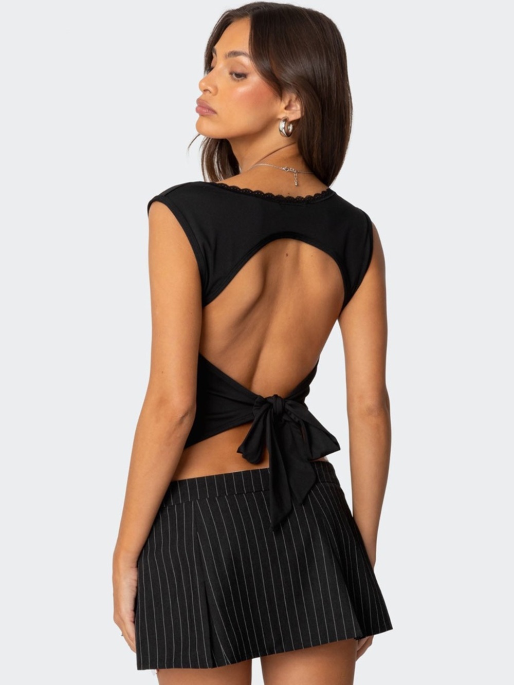 Edikted Urban outfitters Fae Square Neck Top in Black Large NWOT